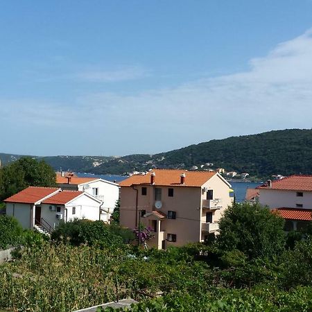 Guesthouse Familija Tariba Supetarska Draga Exterior photo